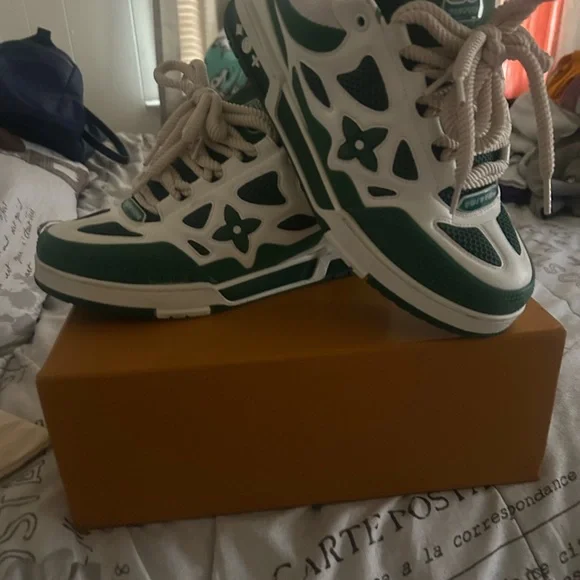 Louis Vuitton Kids Sneakers in Green and White